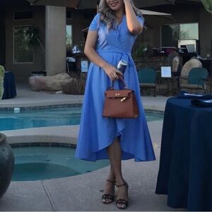 Elegant Blue Midi Dress